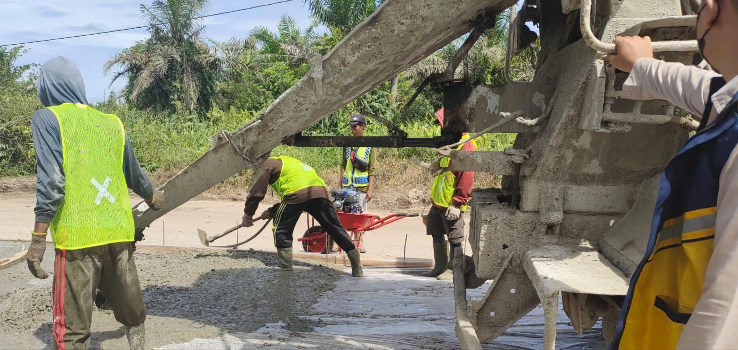 Abdul Hafid Apresiasi Gubernur Kalteng Bangun Jalan Lingkar Selatan Sampit - Cekrek